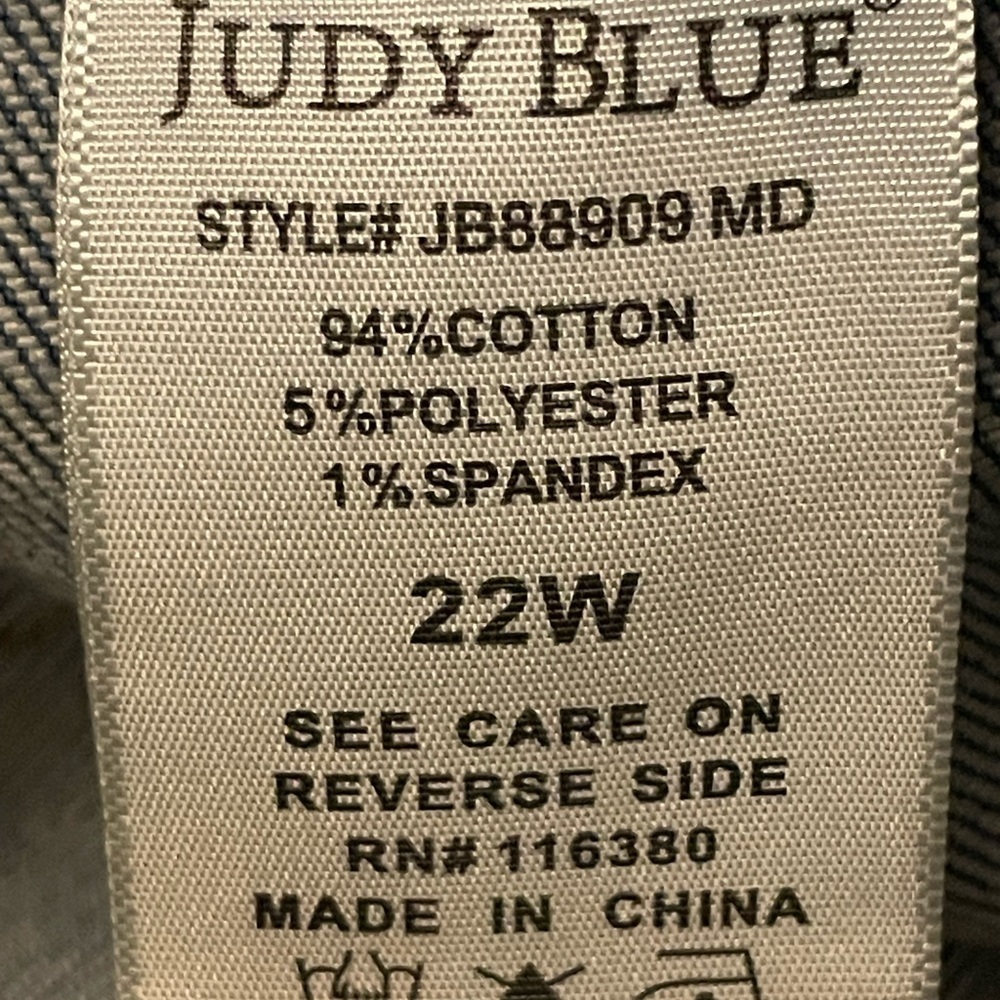 Judy Blue Darlene High Rise Cargo Joggers Light Wash Size 22W - Picture 14 of 16